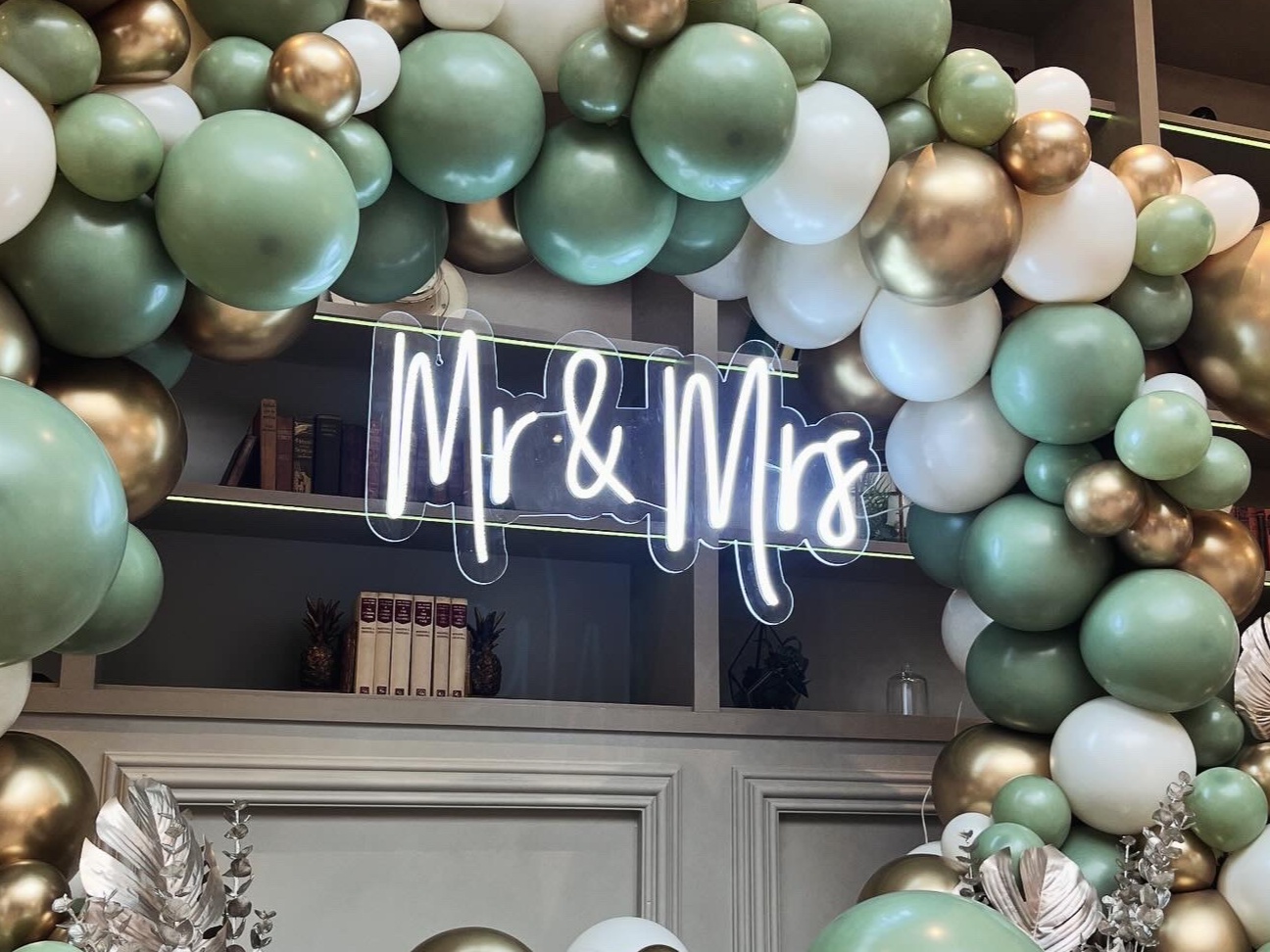 Balloon Decor