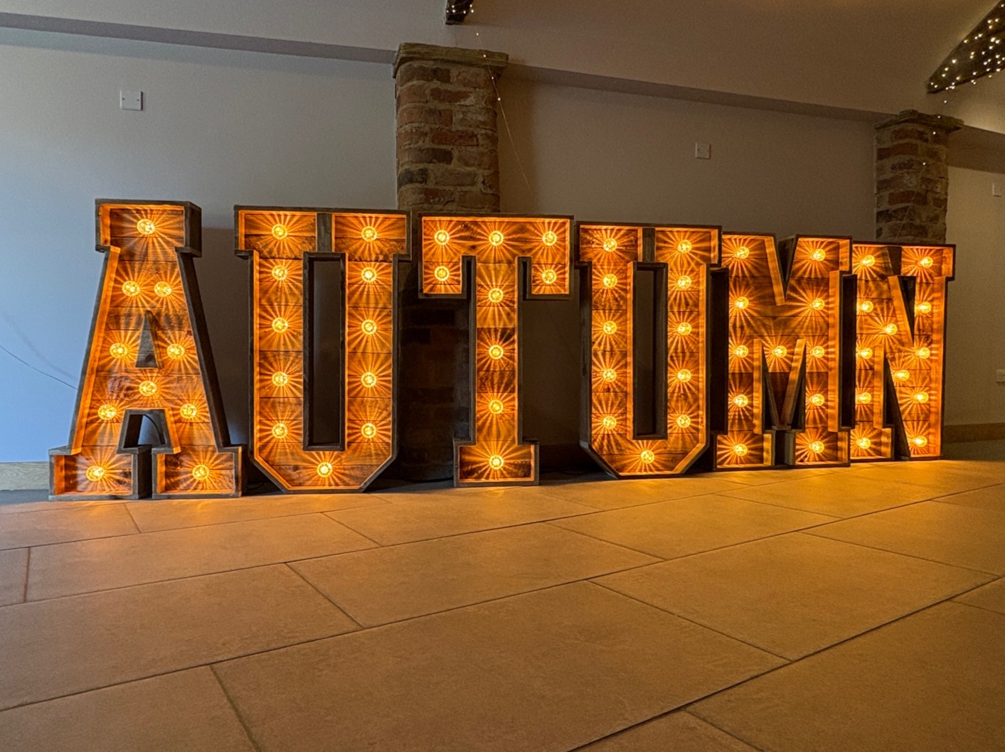Light-up Letters