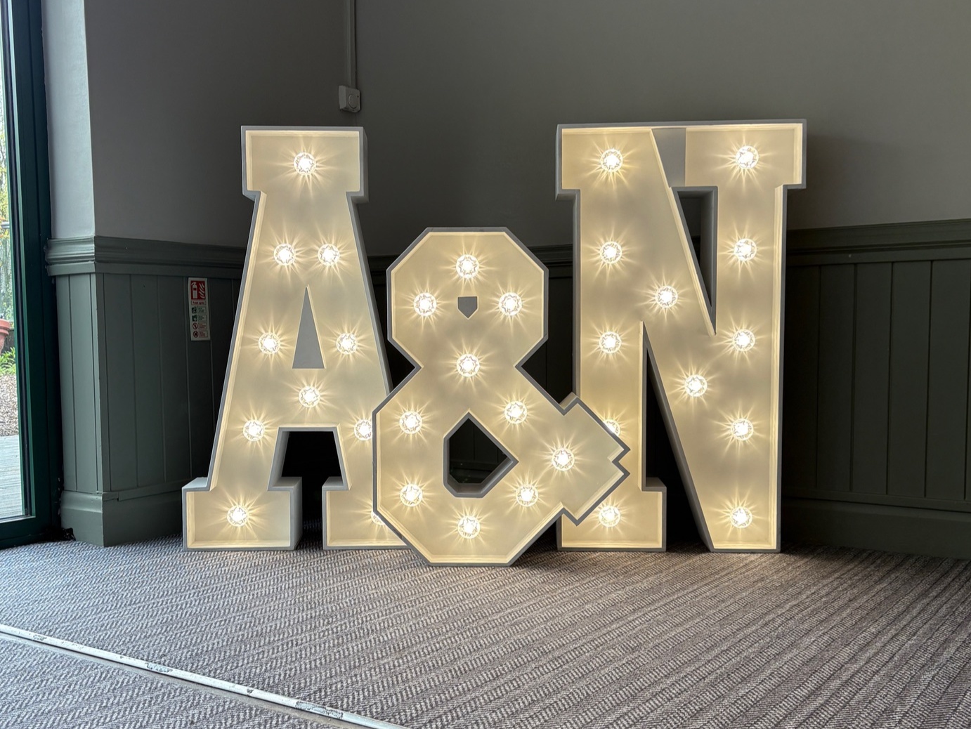 Light-up Letters