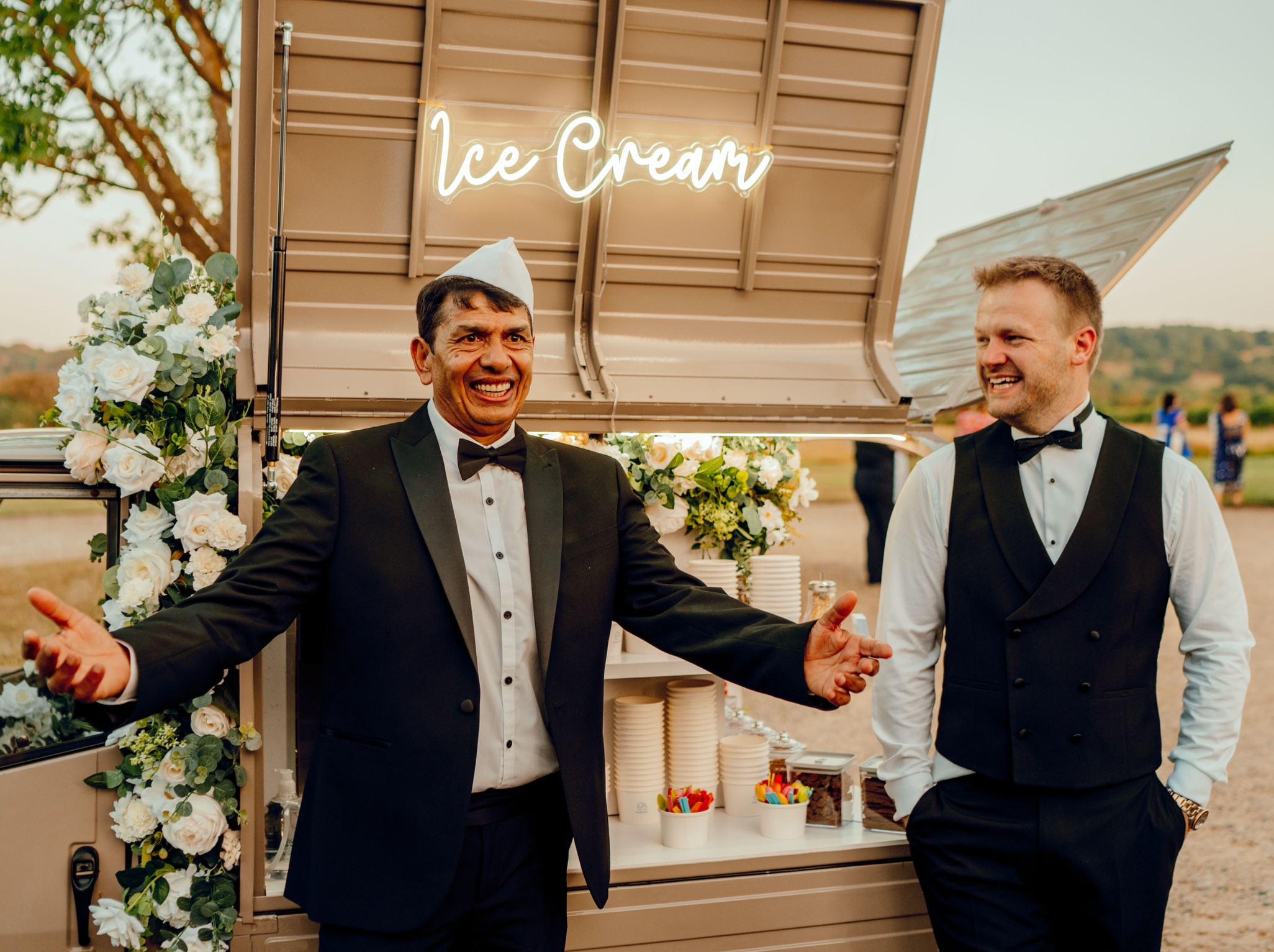 Ice Cream Tuk